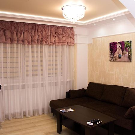 Apartment On "Mirgorod" Brest Exterior photo